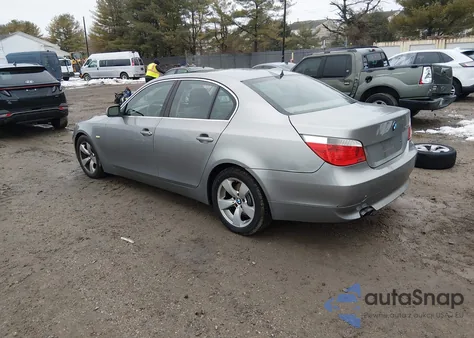 2007 BMW 525I z USA, uszkodzony, nr VIN WBANE535X7CW60337